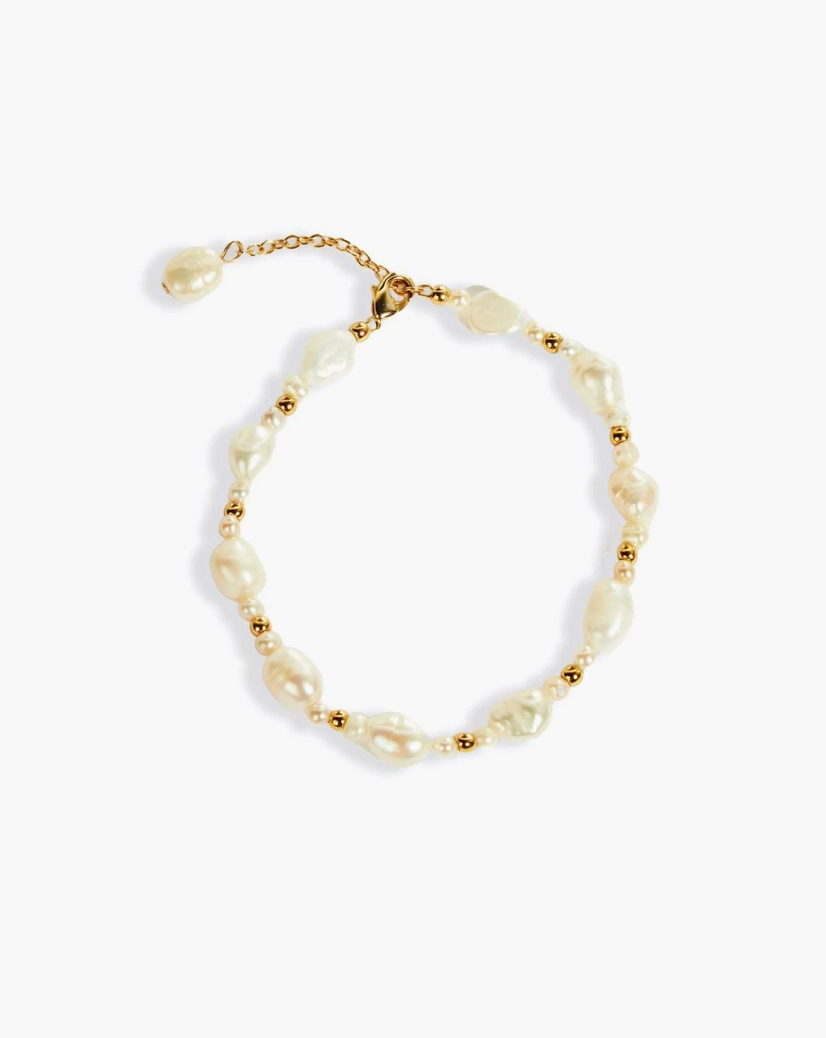 Kayla Pearl Bracelet
