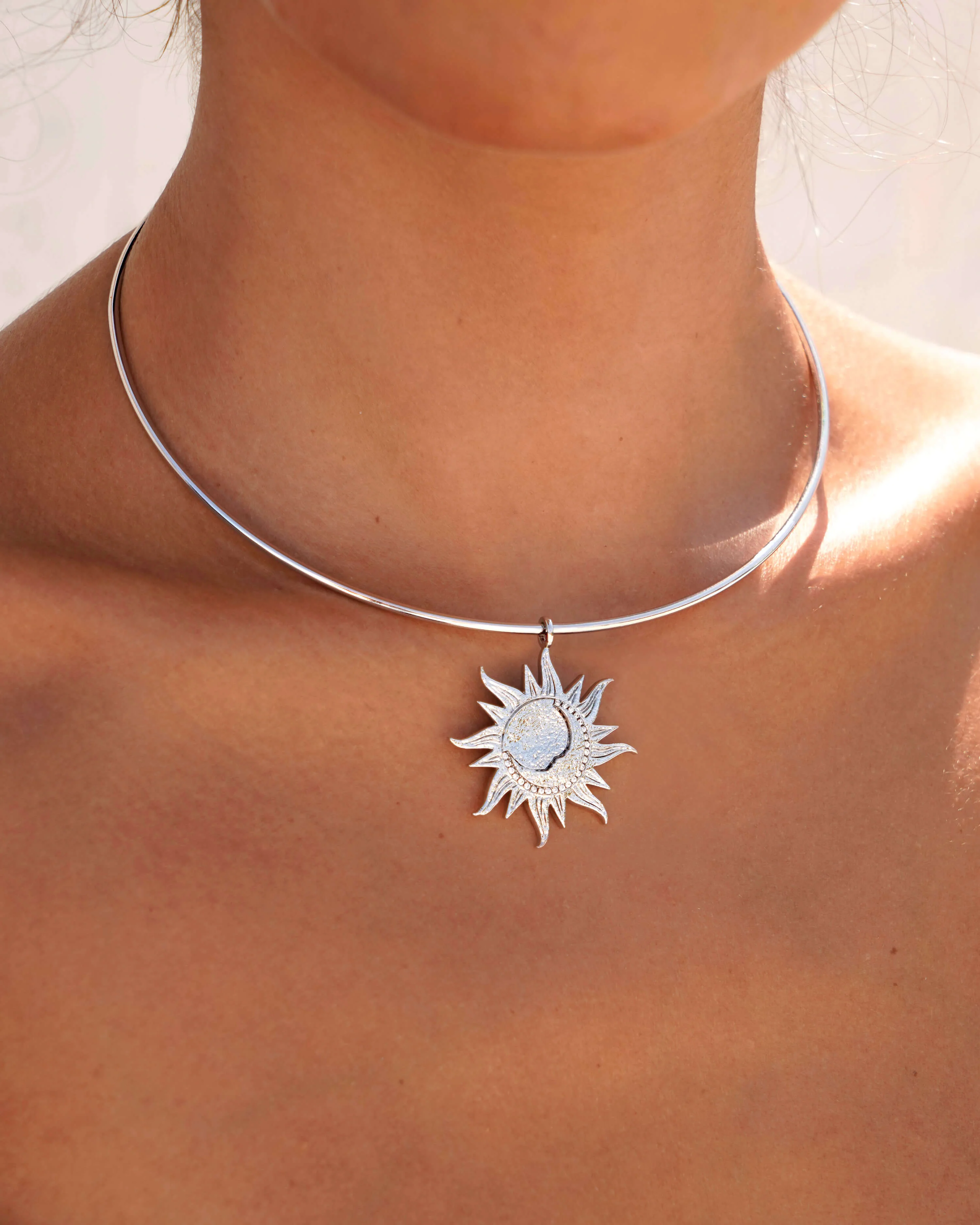 Astra Choker Necklace in Silver 4 Astra Choker Necklace in Silver